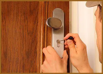 Chesterland OH Locksmith Store Chesterland, OH 440-290-4168 - 6-locks-replace